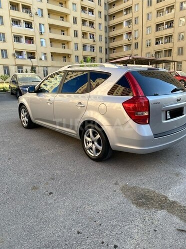 Kia  2010, 348,000 km - 1.6 l - Bakı