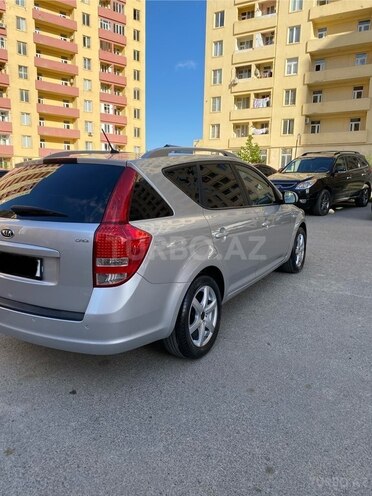 Kia  2010, 348,000 km - 1.6 l - Bakı