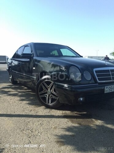 Mercedes E 230 1995, 450,000 km - 2.3 l - Sumqayıt