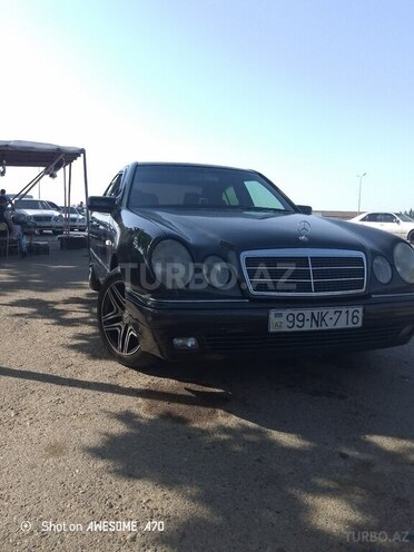 Mercedes E 230 1995, 450,000 km - 2.3 l - Sumqayıt