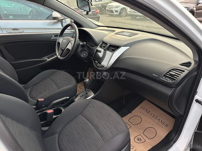 Hyundai Accent 2016, 158,000 km - 1.4 l - Bakı