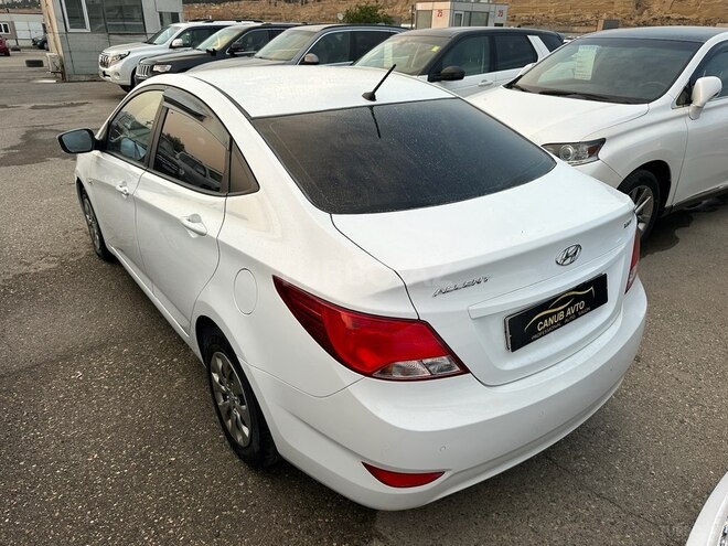 Hyundai Accent 2016, 158,000 km - 1.4 l - Bakı