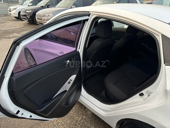 Hyundai Accent 2016, 158,000 km - 1.4 l - Bakı
