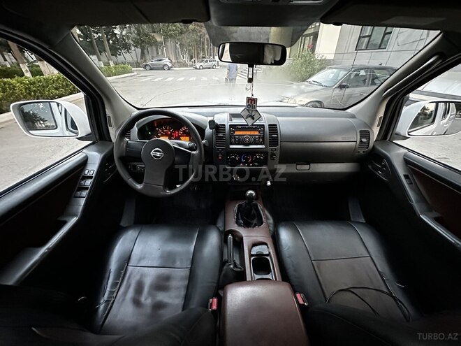 Nissan Navara 2011, 340,000 km - 2.5 l - Sumqayıt