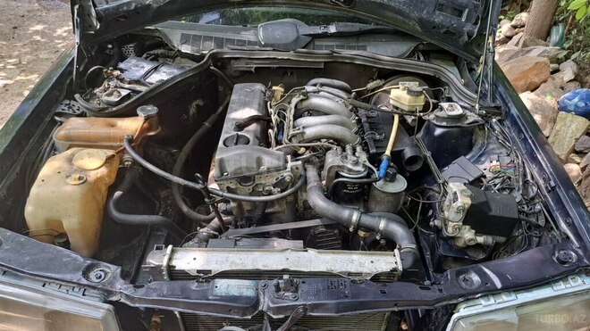 Mercedes 190 1992, 325,635 km - 2.0 l - Tovuz