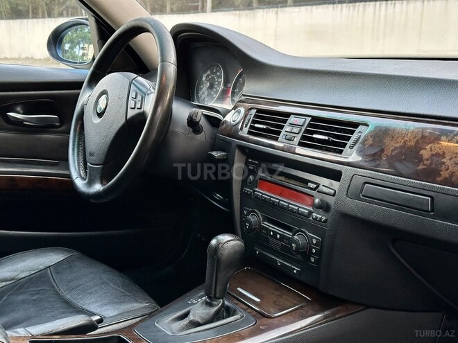 BMW 330 2006, 325,800 km - 3.0 l - Bakı
