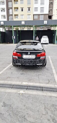 BMW 528-2