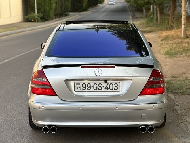 Mercedes E 320 2002, 258,000 km - 3.2 л - Bakı