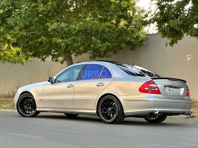 Mercedes E 320 2002, 258,000 km - 3.2 л - Bakı