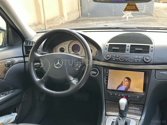 Mercedes E 320 2002, 258,000 km - 3.2 л - Bakı