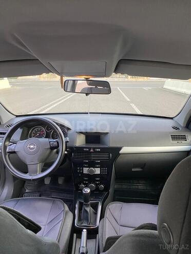 Opel Astra 2006, 253,000 km - 1.4 l - Qəbələ