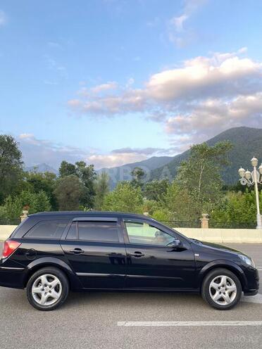 Opel Astra 2006, 253,000 km - 1.4 l - Qəbələ
