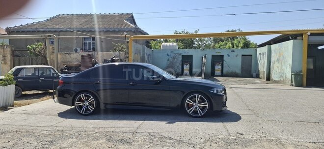 BMW 528-17