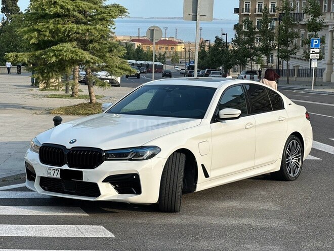 BMW 530e-9