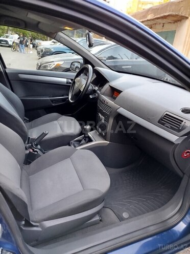 Opel Astra 2006, 239,120 km - 1.4 l - Bakı