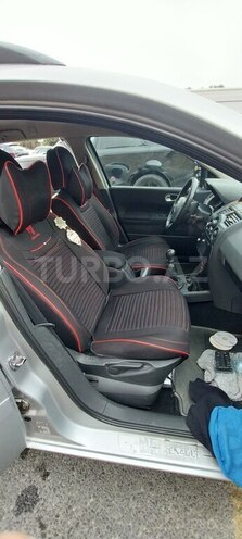 Renault Megane-14