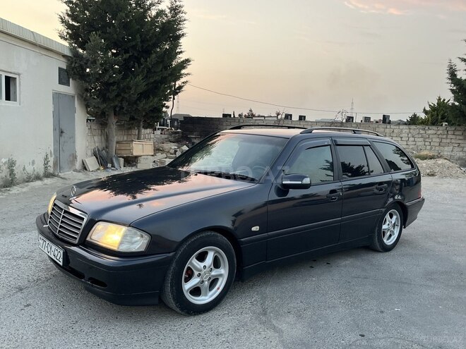 Mercedes C 180 1998, 220,000 km - 1.8 л - Bakı