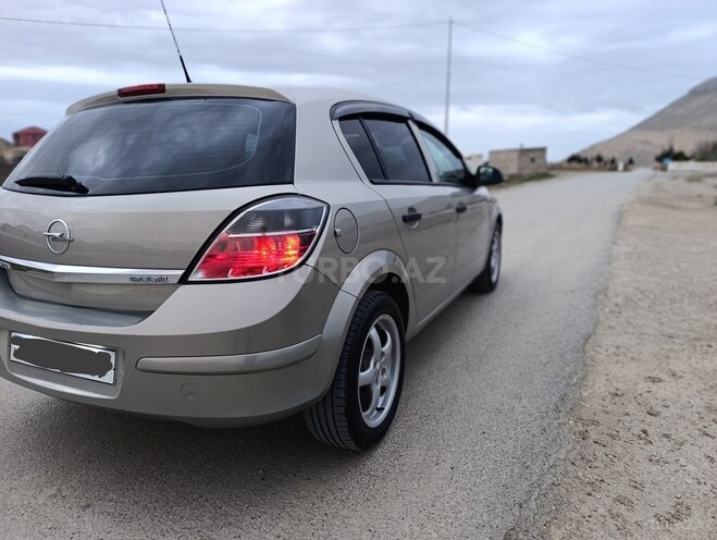 Opel Astra 2009, 226,000 km - 1.4 l - Bakı