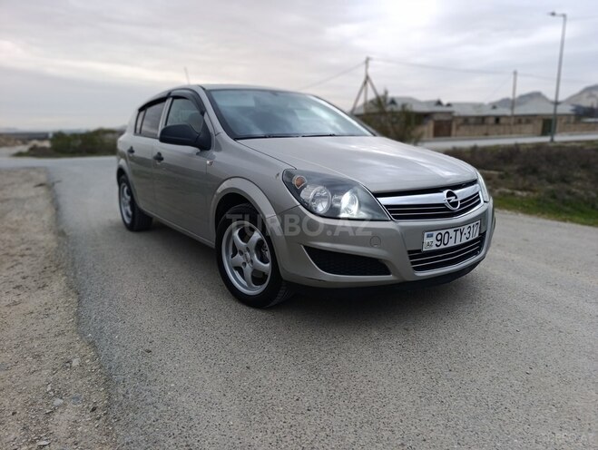 Opel Astra 2009, 226,000 km - 1.4 l - Bakı