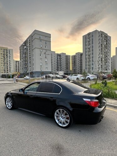 BMW 525 2006, 255,000 km - 2.5 l - Bakı