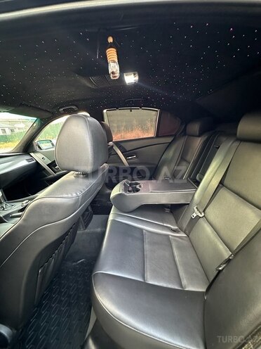 BMW 525 2006, 255,000 km - 2.5 l - Bakı