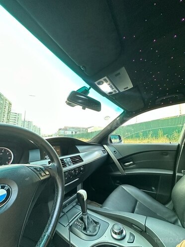 BMW 525 2006, 255,000 km - 2.5 l - Bakı