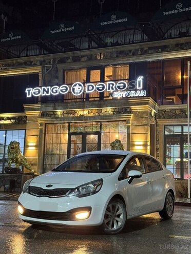 Kia Pride-2