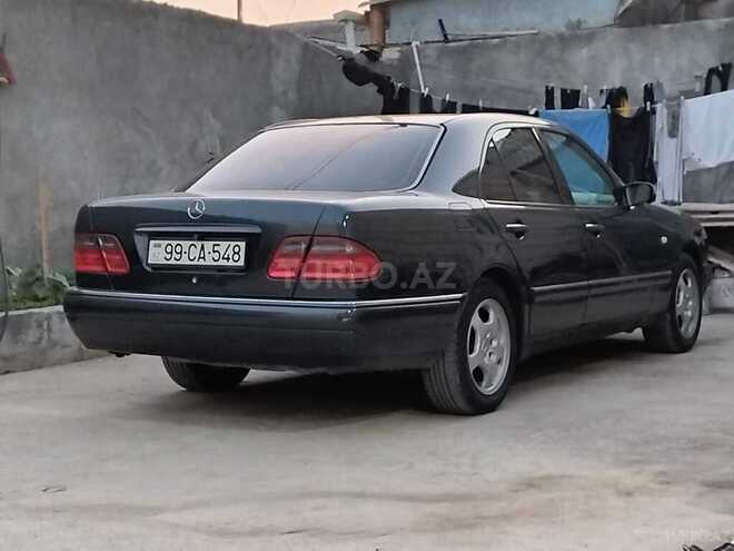 Mercedes E 240 1999, 340,530 km - 2.4 l - Bakı