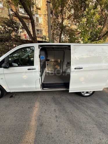 Mercedes Vito 116 2016, 251,600 km - 2.2 l - Bakı