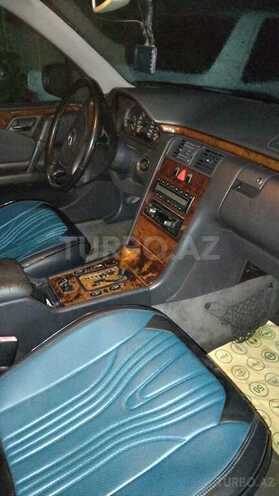 Mercedes E 240 1999, 340,530 km - 2.4 l - Bakı