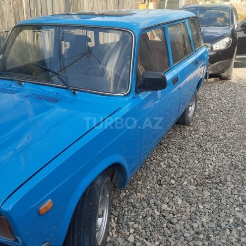 LADA (VAZ) 2104-5