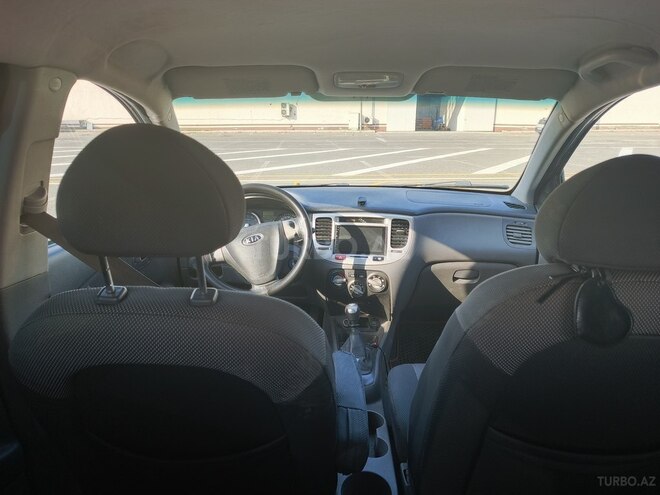 Kia Rio 2007, 284,500 km - 1.4 l - Gəncə