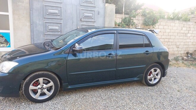 Toyota Corolla 2004, 294,000 km - 1.4 l - Bakı