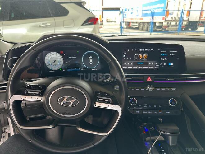 Hyundai Elantra 2021, 95,830 km - 1.6 l - Bakı