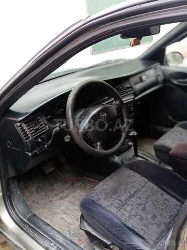 Opel Vectra 1998, 280,000 km - 2.0 l - Bakı