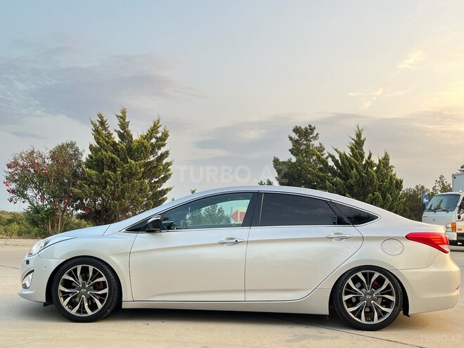 Hyundai i40 2012, 350,000 km - 2.0 l - Bakı