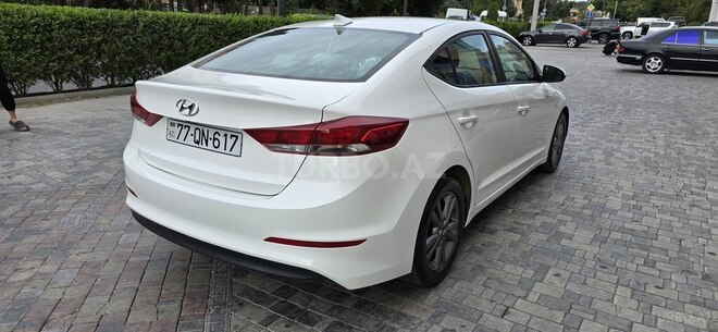 Hyundai Elantra 2016, 120,457 km - 2.0 l - Bakı