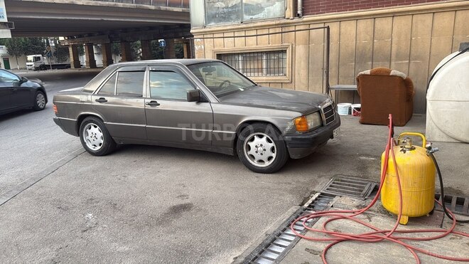 Mercedes 190 1992, 320,000 km - 2.0 l - Bakı