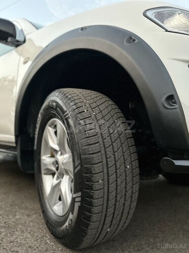 Mitsubishi L200 2014, 309,000 km - 2.5 l - Gəncə