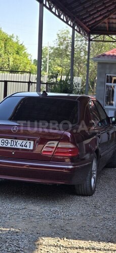Mercedes E 240 1999, 500,000 km - 2.4 l - Bakı