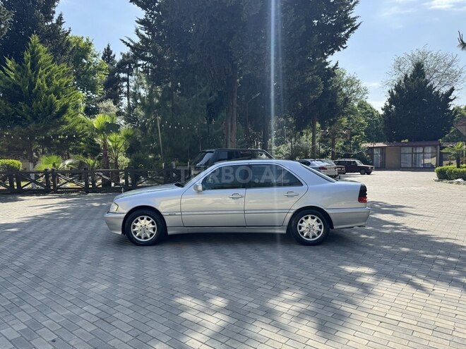 Mercedes C 230 1999, 246,000 km - 2.3 l - Masallı