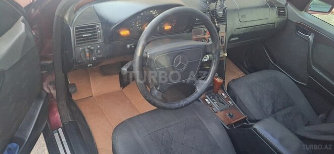 Mercedes C 180 1997, 80,000 km - 1.8 l - Qəbələ