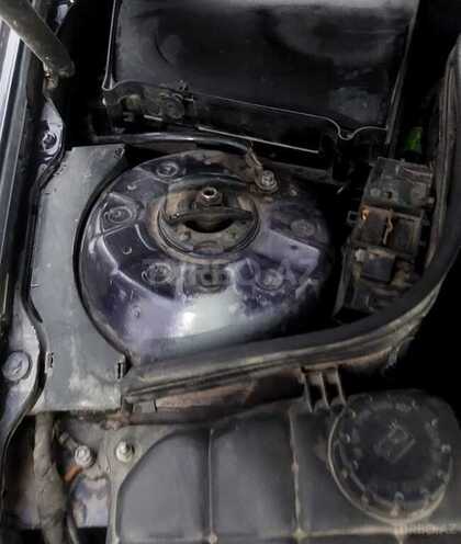 Mercedes C 240 2000, 390,000 km - 2.6 л - Beyləqan