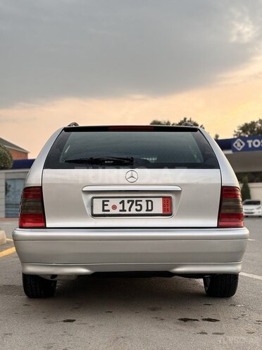 Mercedes C 180 1997, 380,000 km - 1.8 л - Bakı