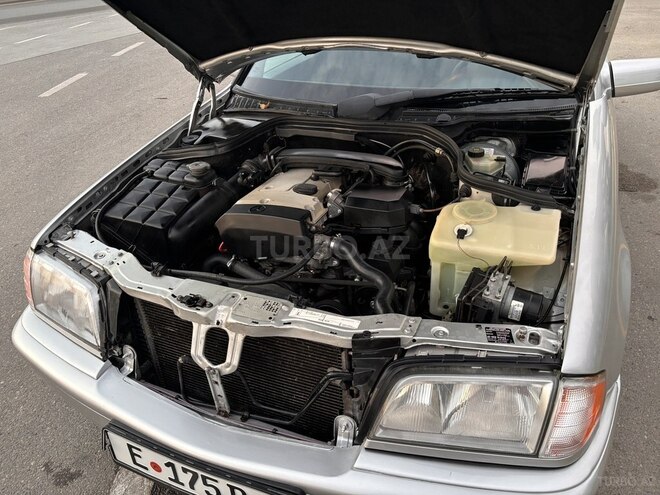 Mercedes C 180 1997, 380,000 km - 1.8 л - Bakı