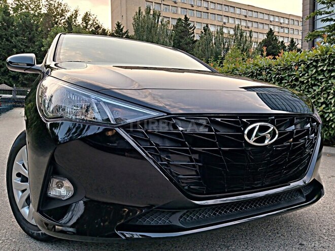 Hyundai Accent 2022, 17,800 km - 1.6 l - Bakı