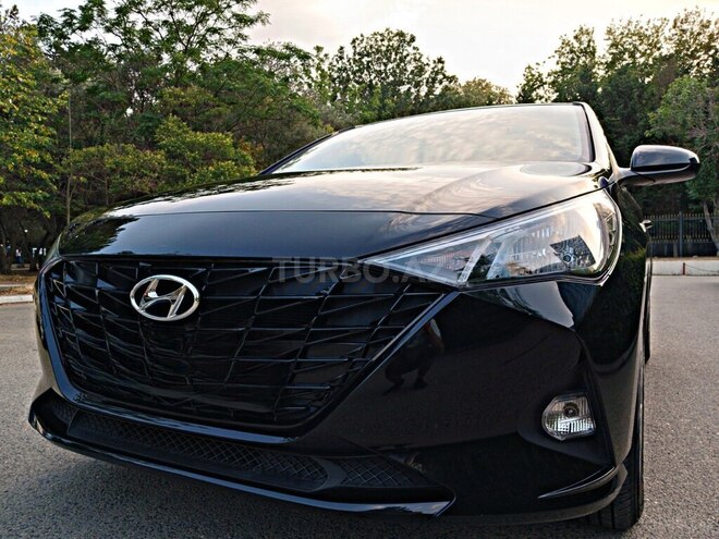 Hyundai Accent 2022, 17,800 km - 1.6 l - Bakı