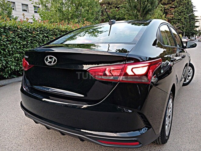 Hyundai Accent 2022, 17,800 km - 1.6 l - Bakı