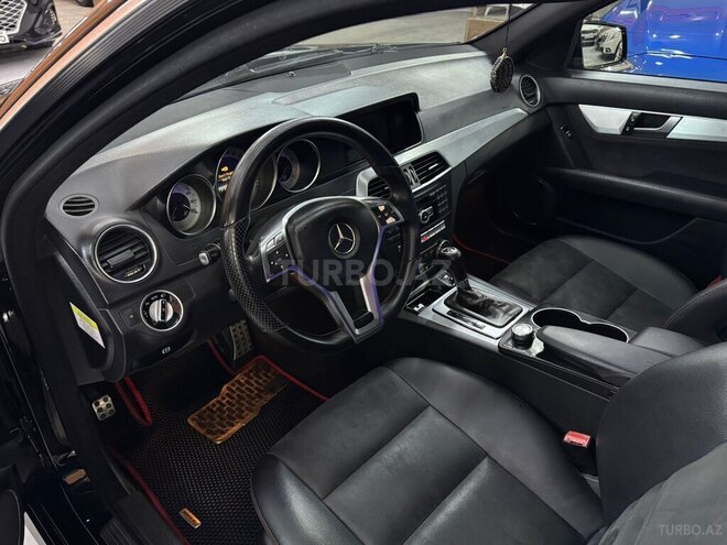 Mercedes C 250-13