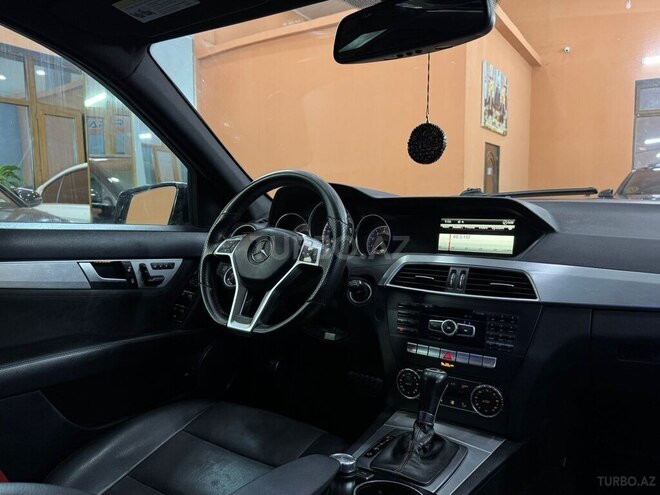 Mercedes C 250-19
